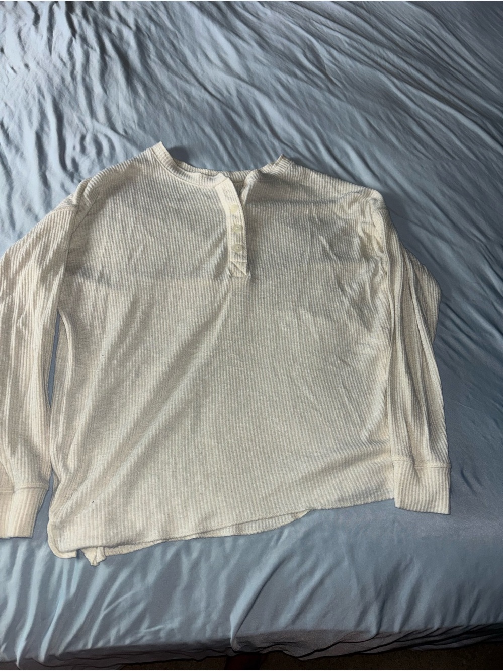 American Eagle top